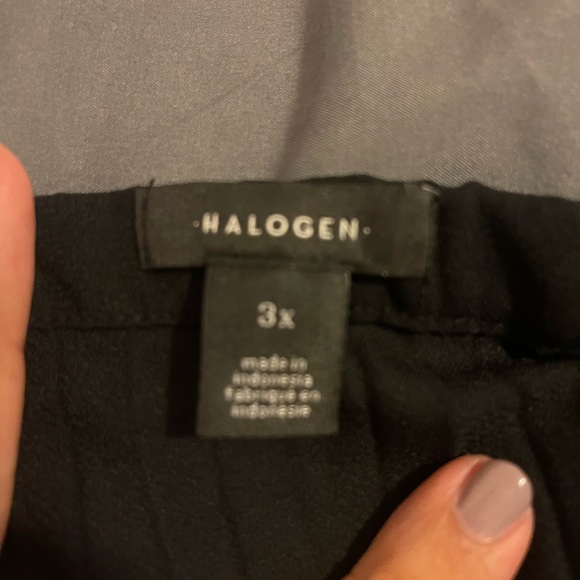 Halogen Black accordion pleated skirt - Picture 3 of 3